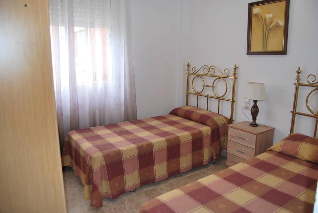 Bonito Piso Cerca De La Estacion Apartment Cordoba Luaran gambar